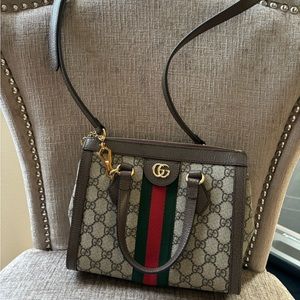 Gucci purse